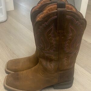 Arita Brown Leather Cowboy Boots with Embroidery